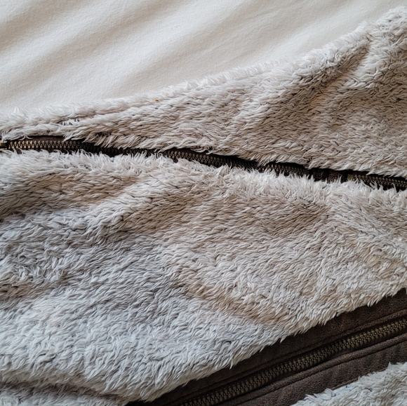 KÜHL 'FLIGHT' TM Vest. Size: S - Picture 12 of 16